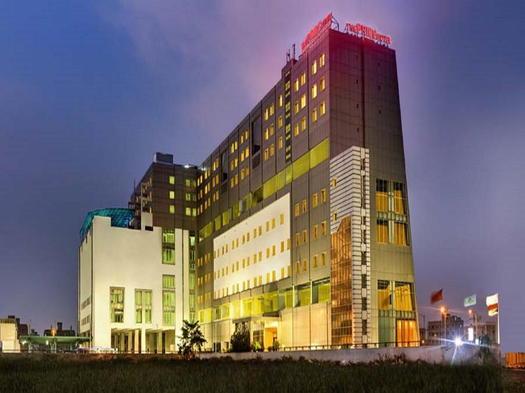 Pride Plaza Hotel, Kolkata Exterior photo